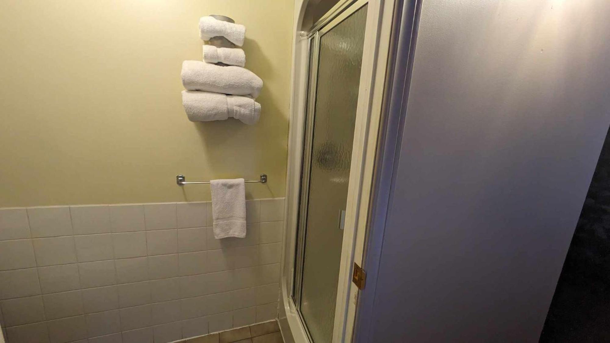 La Maison Rousseau Hotel Montmagny Quarto foto