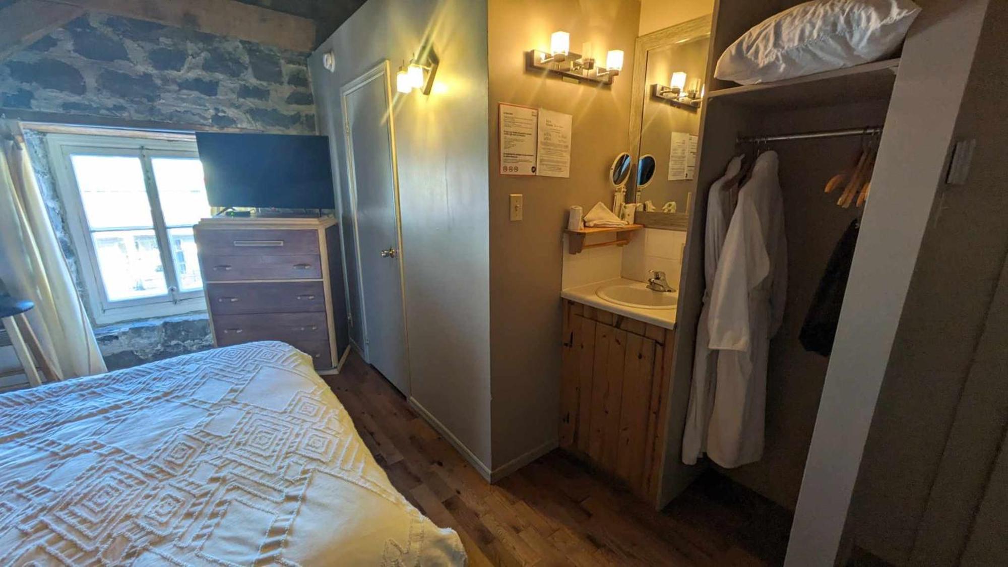 La Maison Rousseau Hotel Montmagny Quarto foto